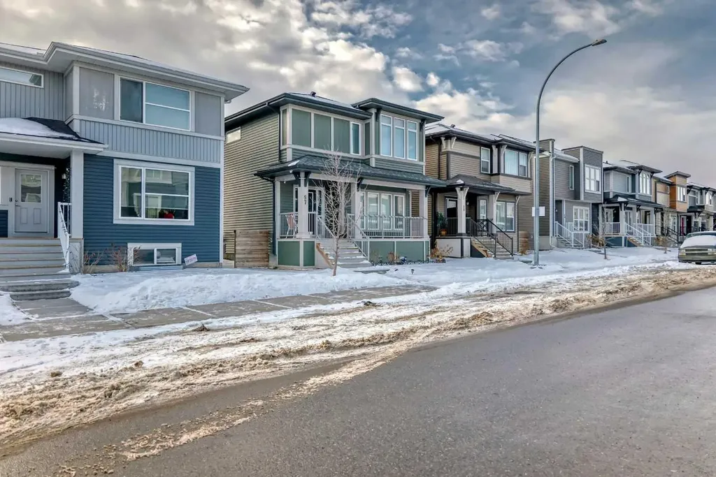 57 Cornerstone Manor NE Calgary AB T3N1G5