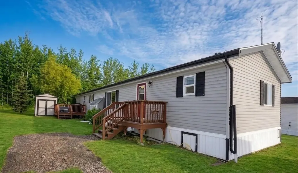 5927 Willow Drive E Boyle AB T0A 0M0