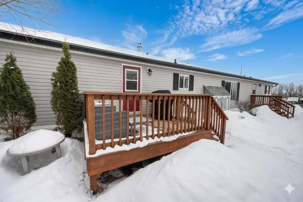 5927 Willow Drive E Boyle AB T0A 0M0