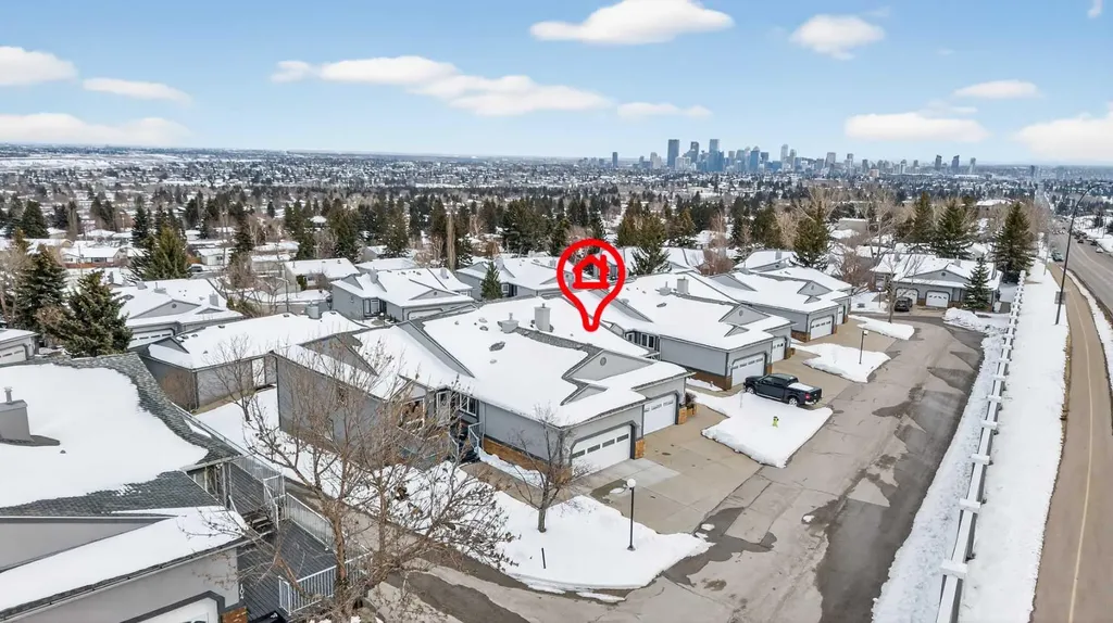 96 Norquay Heights NW Calgary AB T2K 6H4