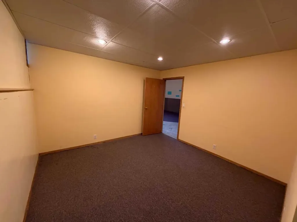 416 Caradoc Avenue Carbon AB T0M 0L0