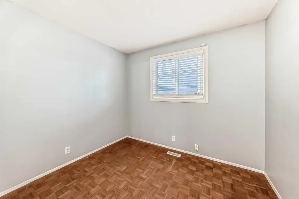 63 Falshire Place NE Calgary AB T3J 2C6
