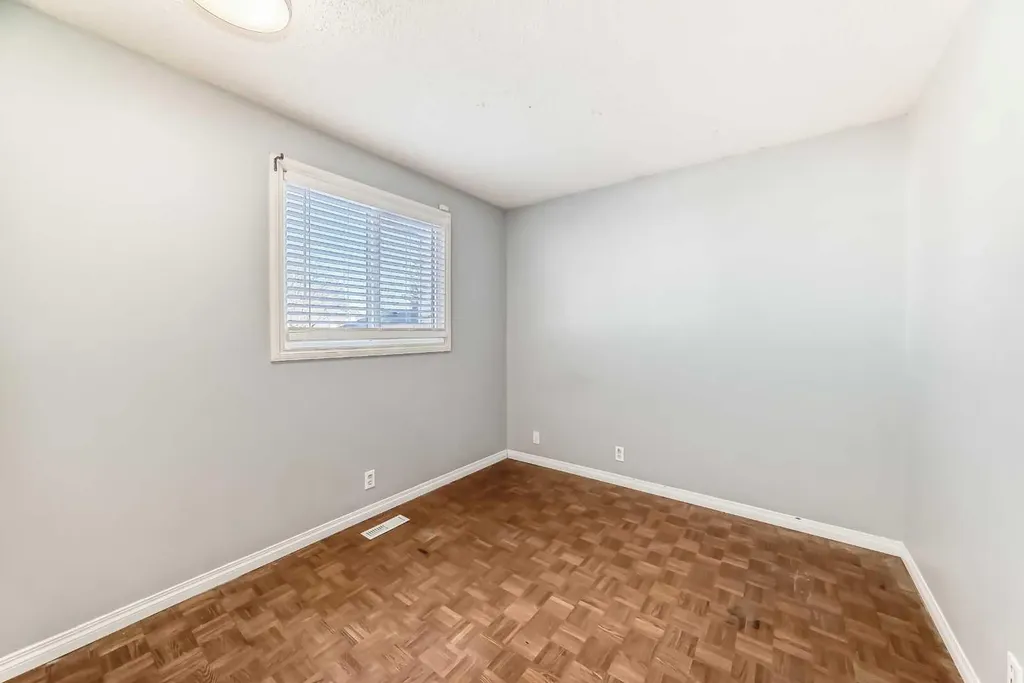 63 Falshire Place NE Calgary AB T3J 2C6