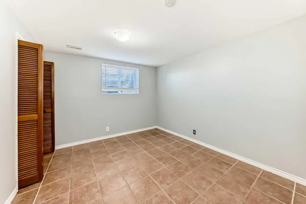 63 Falshire Place NE Calgary AB T3J 2C6