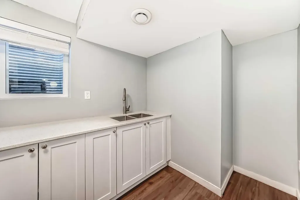 63 Falshire Place NE Calgary AB T3J 2C6