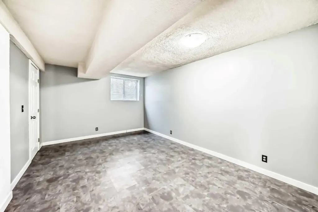 63 Falshire Place NE Calgary AB T3J 2C6