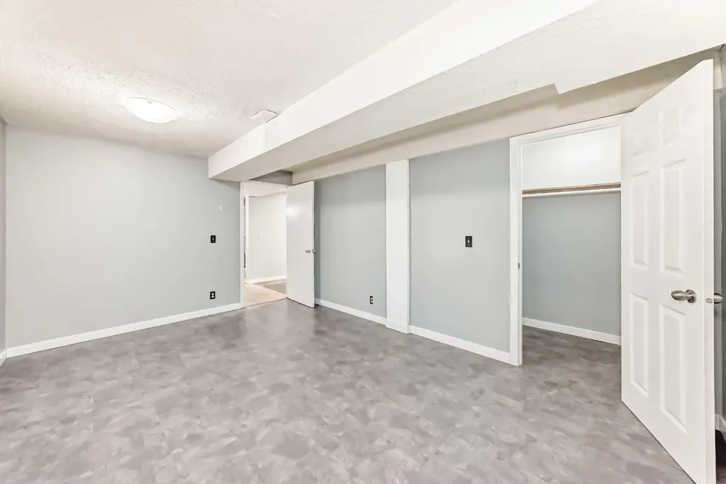 63 Falshire Place NE Calgary AB T3J 2C6