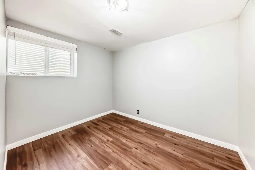 63 Falshire Place NE Calgary AB T3J 2C6