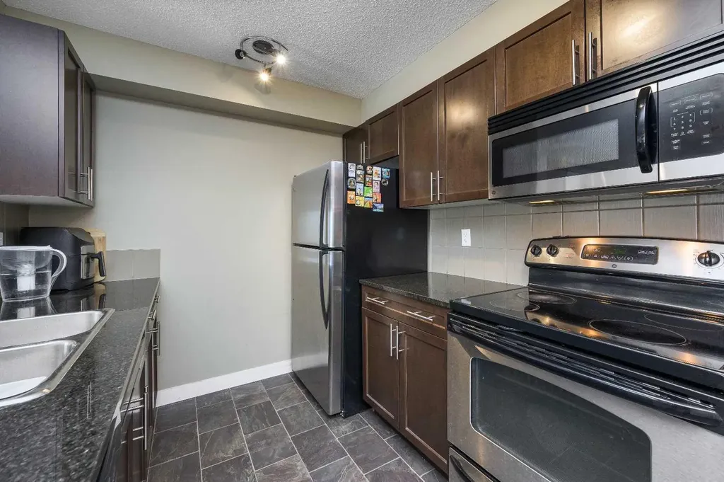 625 Glenbow Drive Cochrane AB T4C 0S7