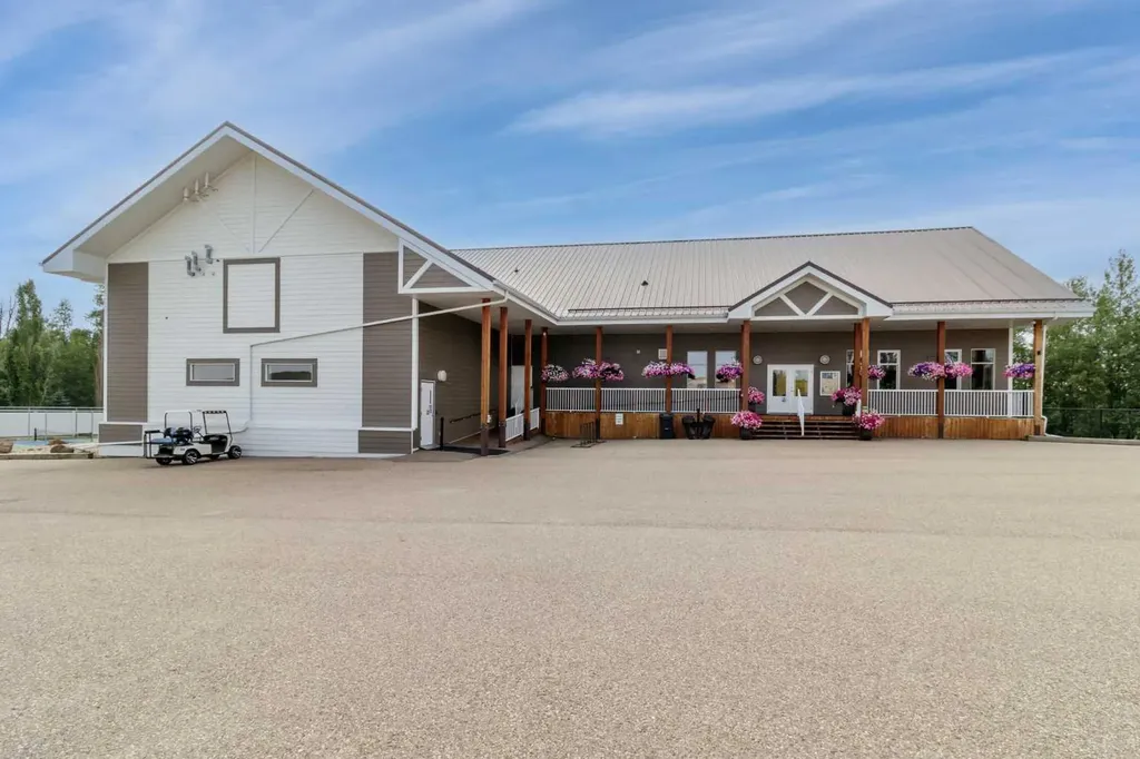 10046 Township Road 422 Rural Ponoka County AB T4J 1V9