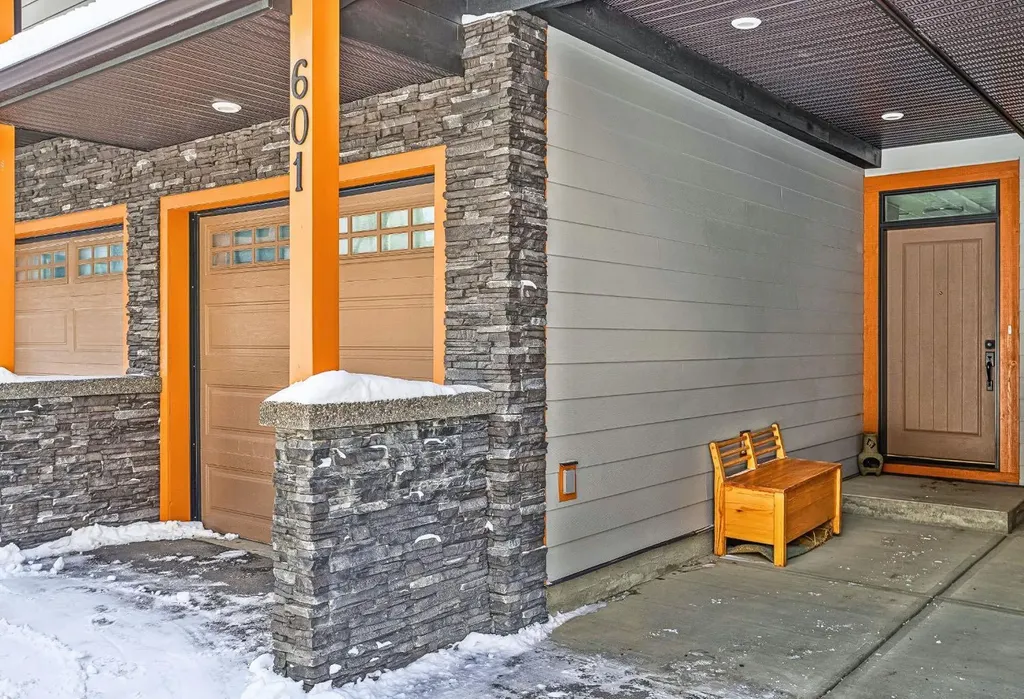 102 Stewart Creek Rise Canmore AB T1W0K6