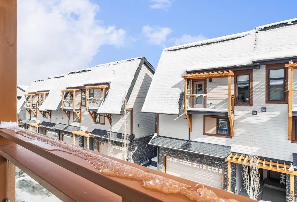 102 Stewart Creek Rise Canmore AB T1W0K6