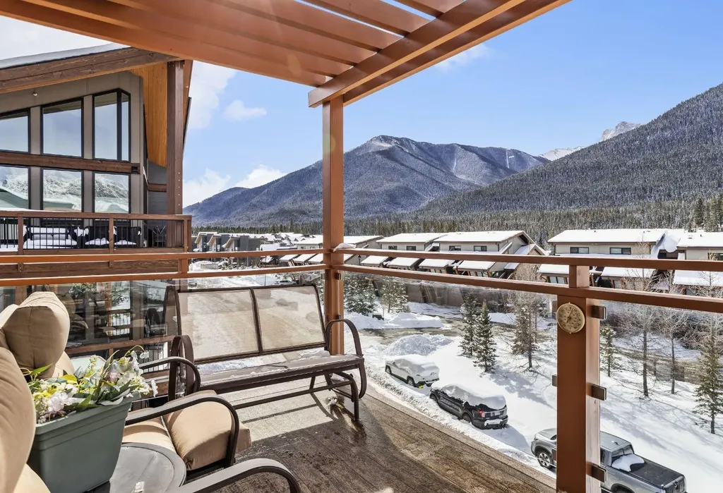 102 Stewart Creek Rise Canmore AB T1W0K6
