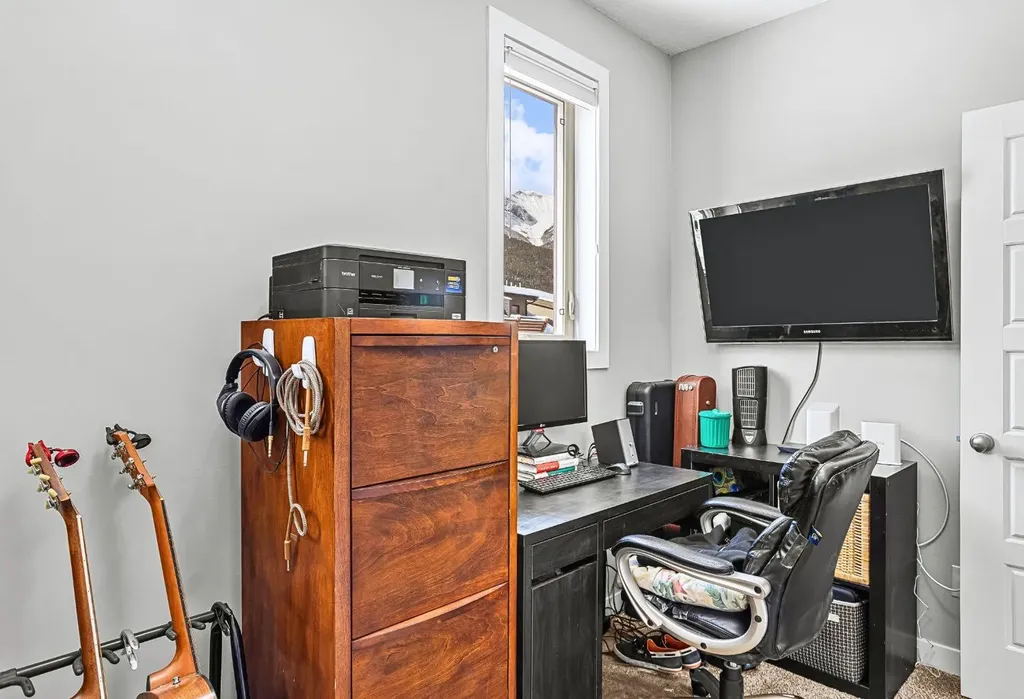 102 Stewart Creek Rise Canmore AB T1W0K6