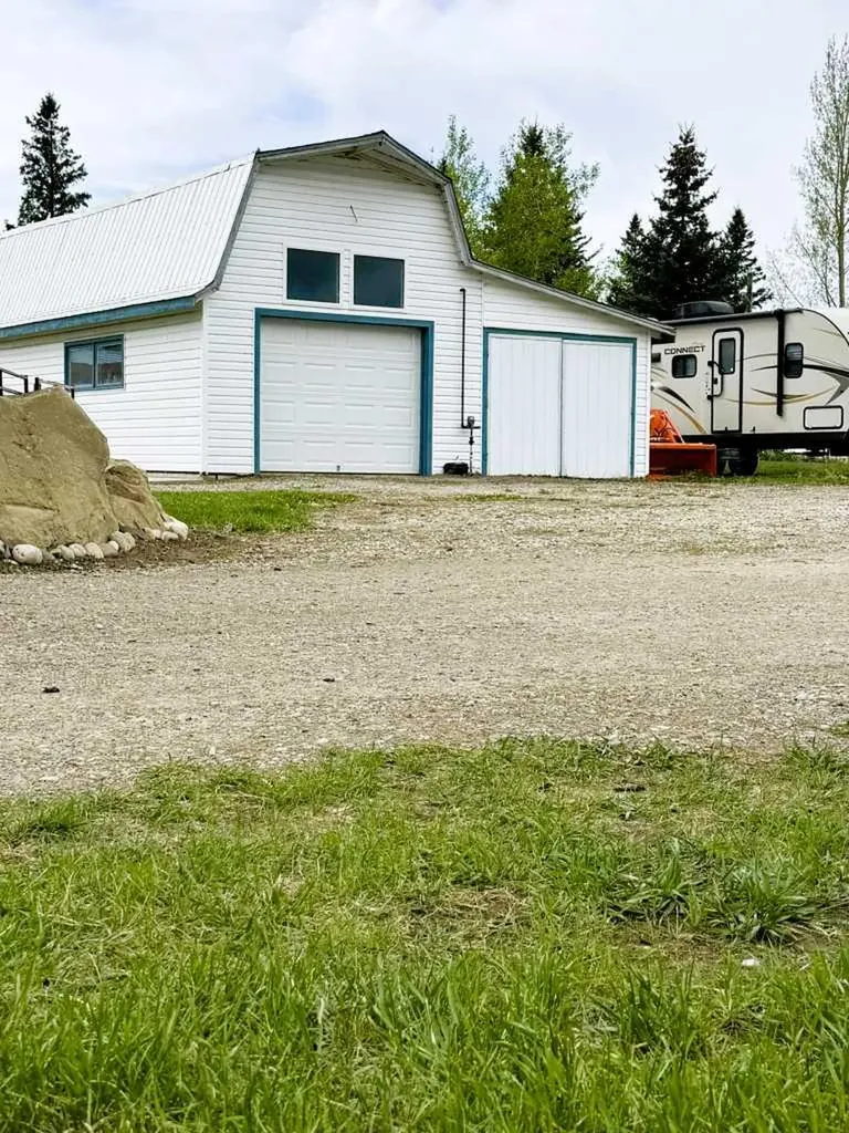234016 Township Road 262 Rural Wheatland County AB T0J 2R0