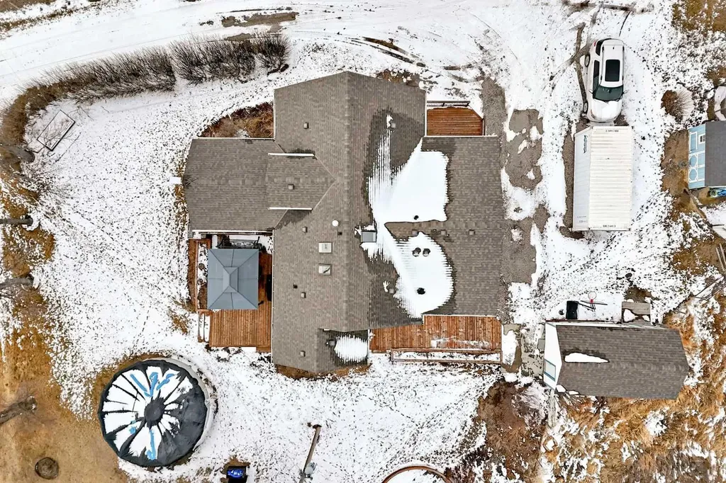 234016 Township Road 262 Rural Wheatland County AB T0J 2R0