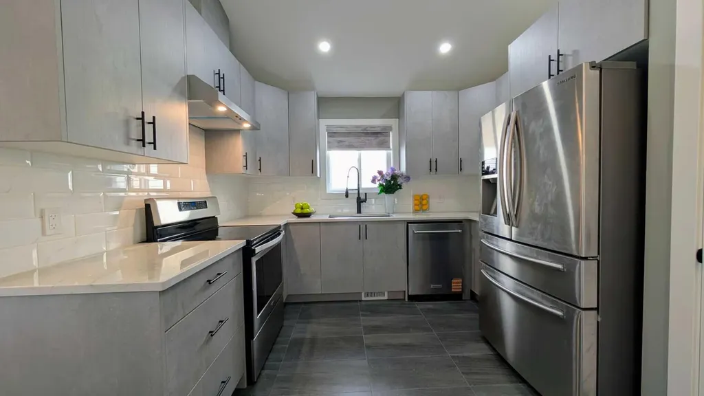 125 Saddlefield Crescent NE Calgary AB T3J 4Z8
