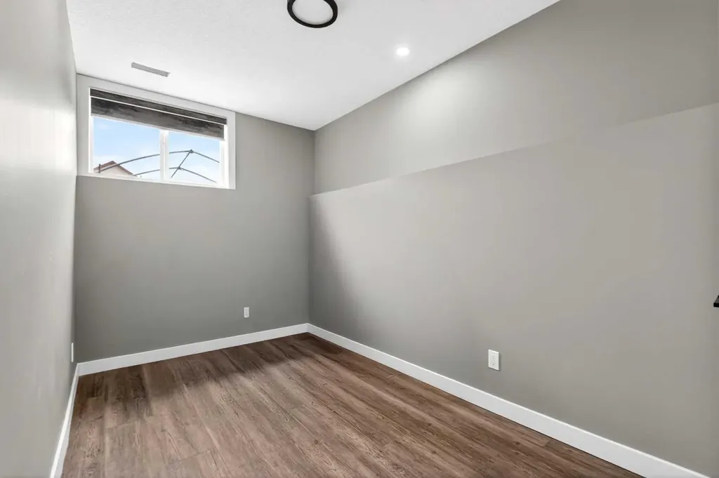 125 Saddlefield Crescent NE Calgary AB T3J 4Z8