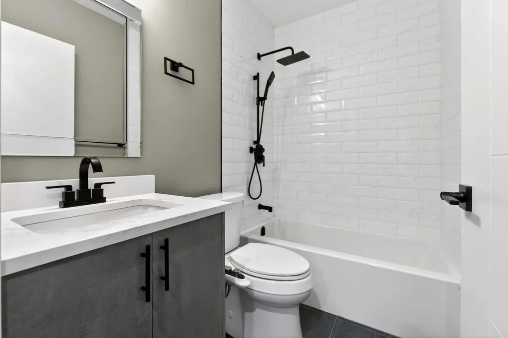 125 Saddlefield Crescent NE Calgary AB T3J 4Z8