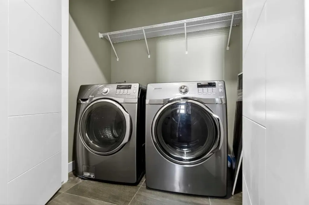 125 Saddlefield Crescent NE Calgary AB T3J 4Z8