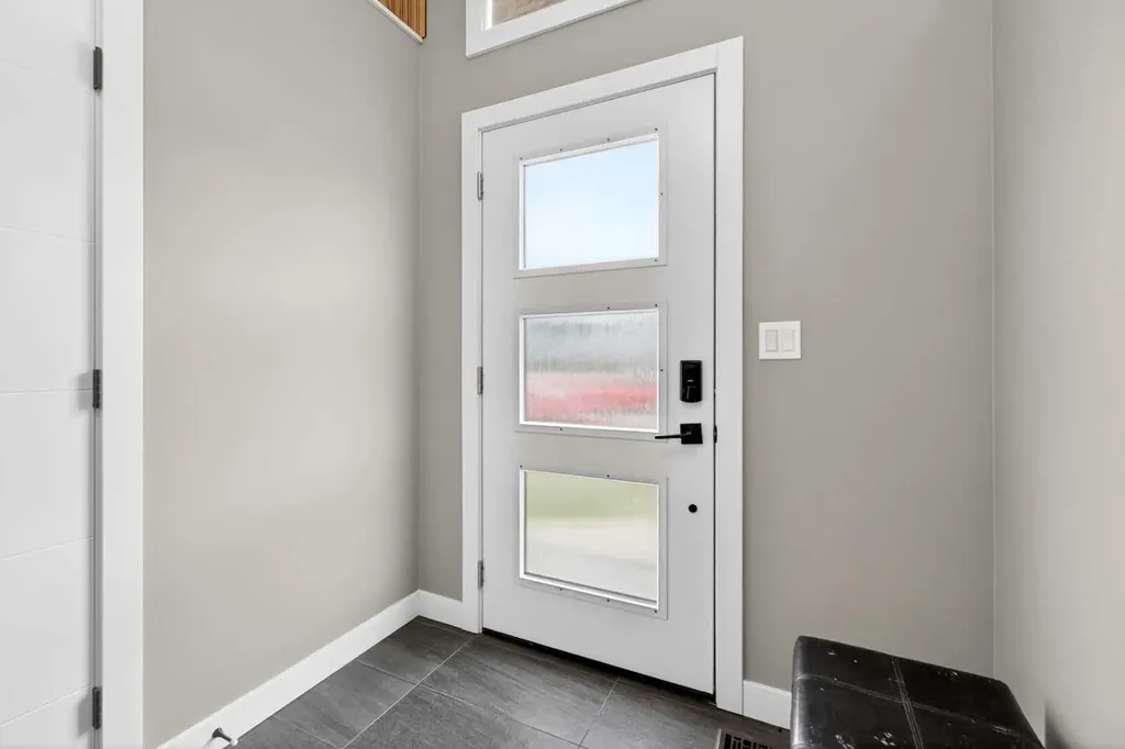 125 Saddlefield Crescent NE Calgary AB T3J 4Z8