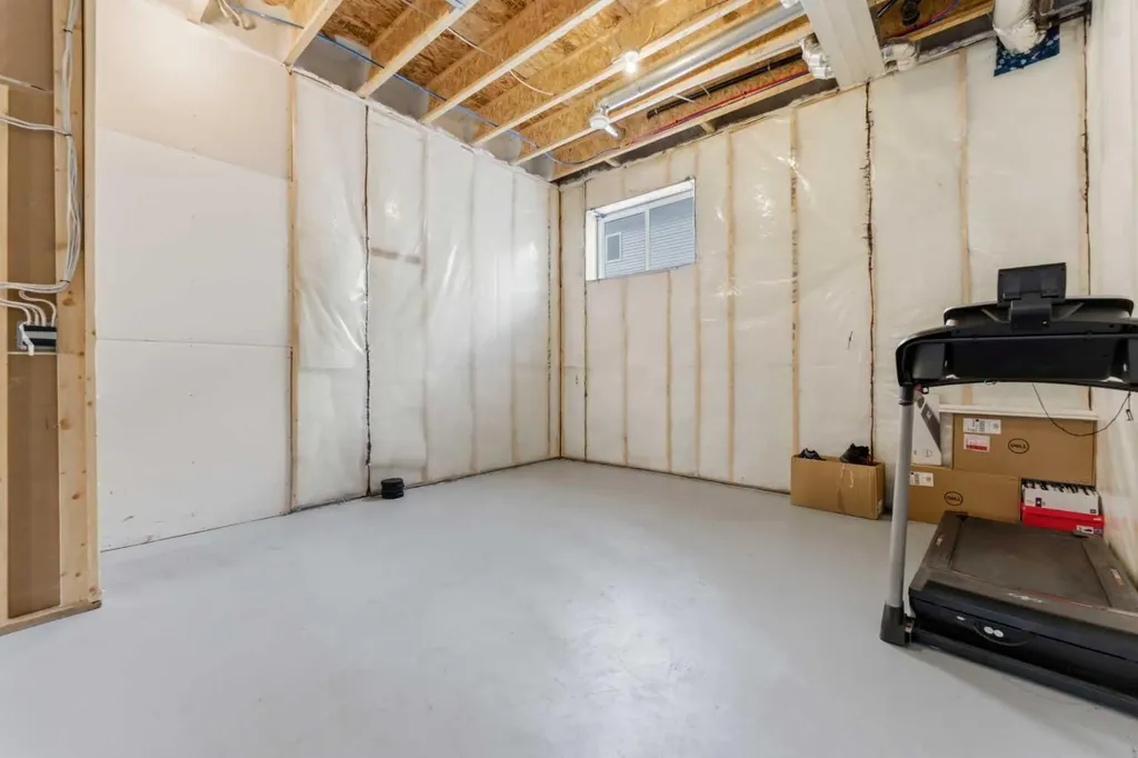 99 Aquila Way NW Calgary AB T3R1Z7