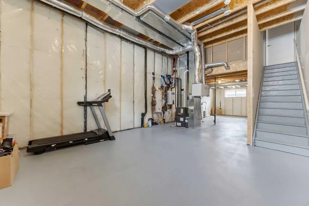 99 Aquila Way NW Calgary AB T3R1Z7