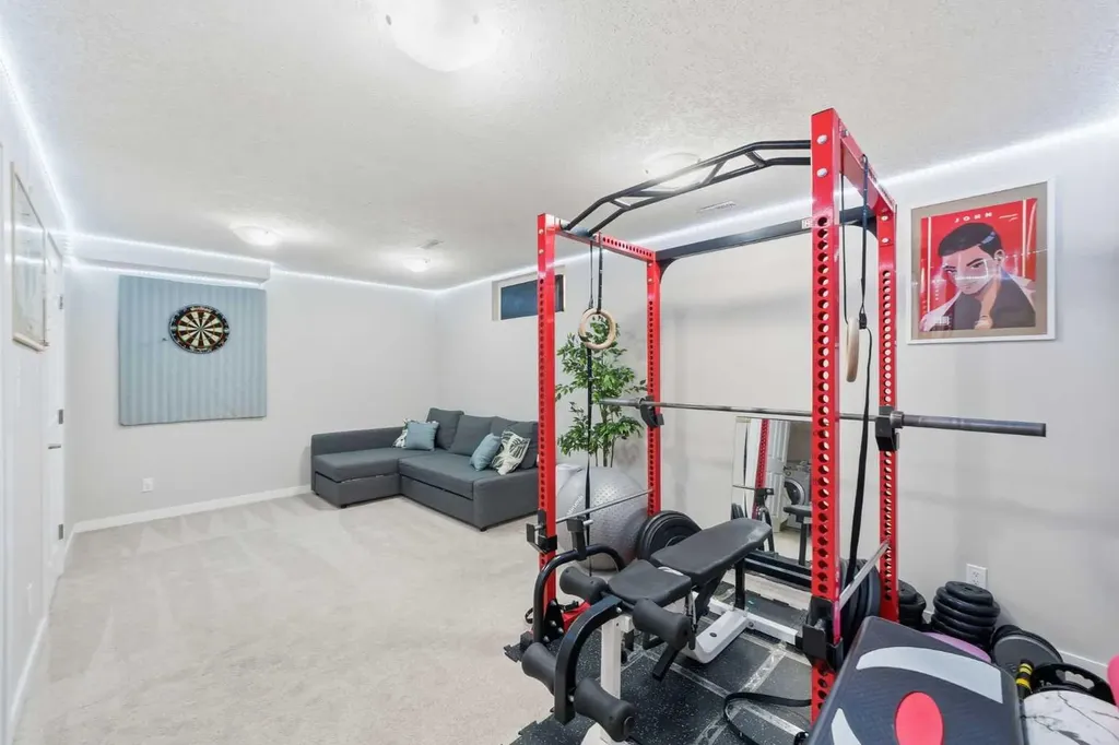 151 Templevale Place NE Calgary AB T1Y 4V6