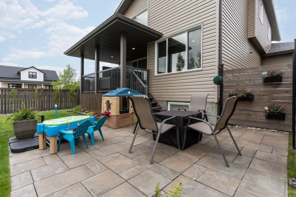 2603 63 Street Camrose AB T4V 5J6