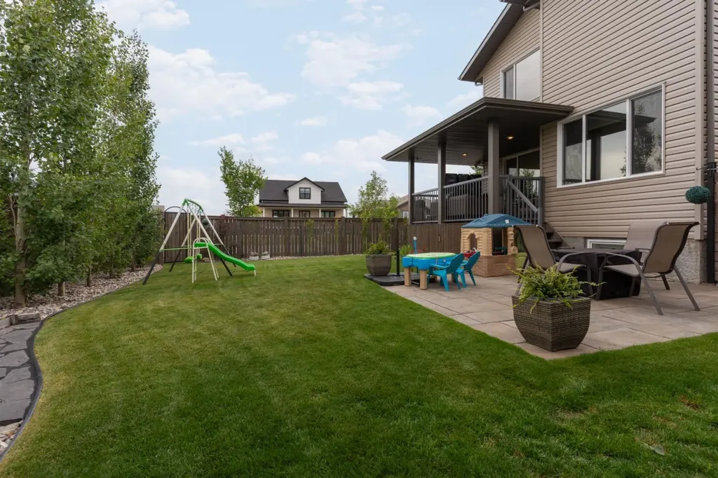 2603 63 Street Camrose AB T4V 5J6