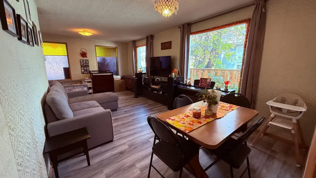 215 5 Avenue W Hanna AB T0J 1P0