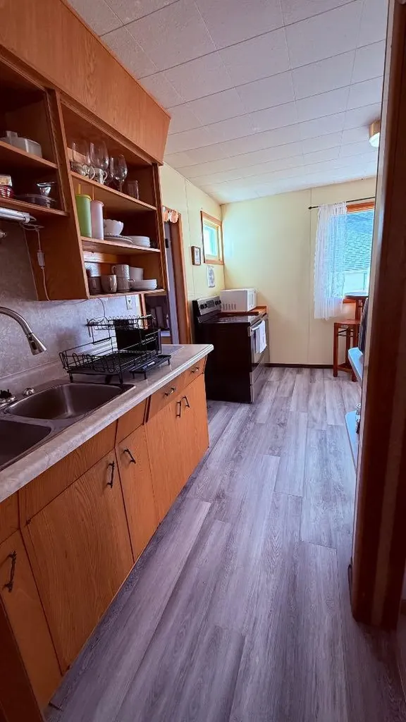 215 5 Avenue W Hanna AB T0J 1P0