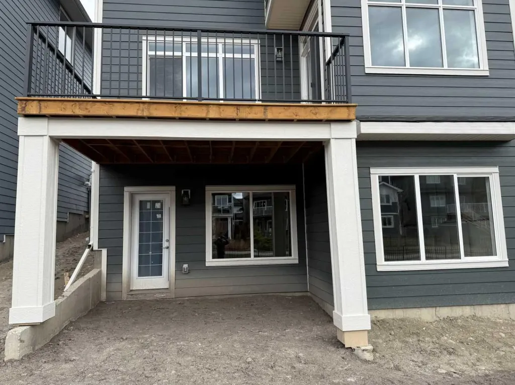 115 Sundown Crescent Cochrane AB T4C 1Y3