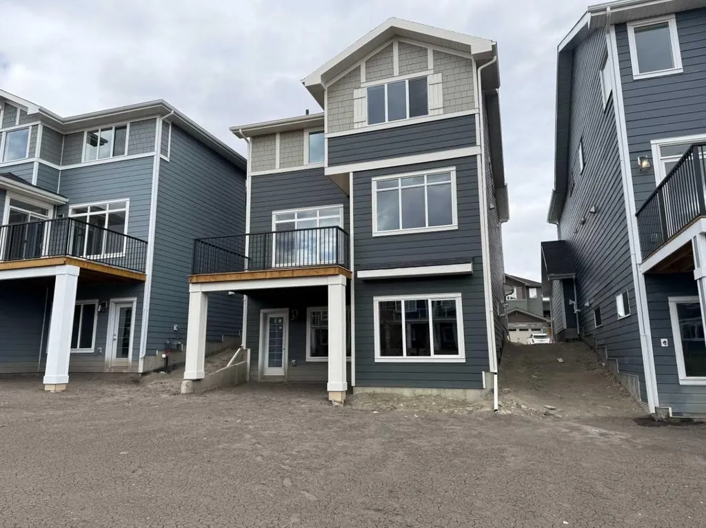 115 Sundown Crescent Cochrane AB T4C 1Y3