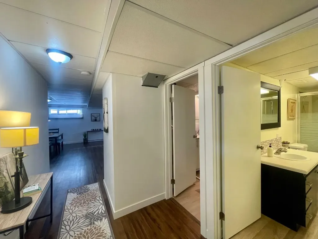5906 12 Avenue Edson AB T7E 1J1