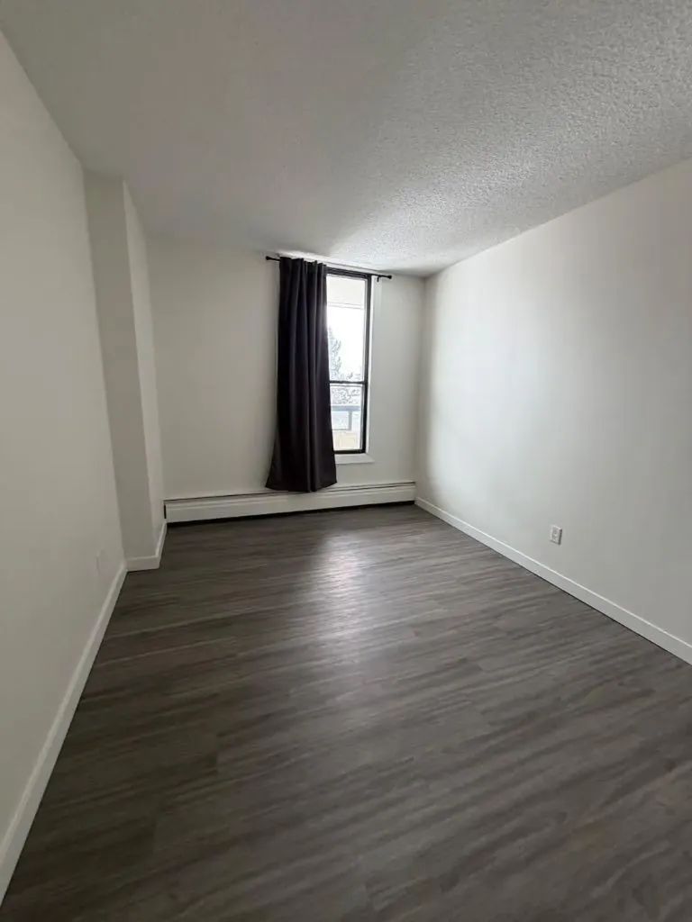 13221 Macdonald Drive Fort Mcmurray AB T9H4H2