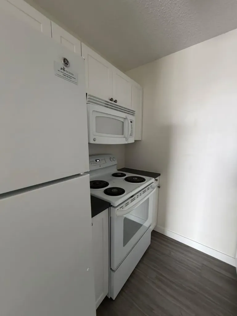 13221 Macdonald Drive Fort Mcmurray AB T9H4H2