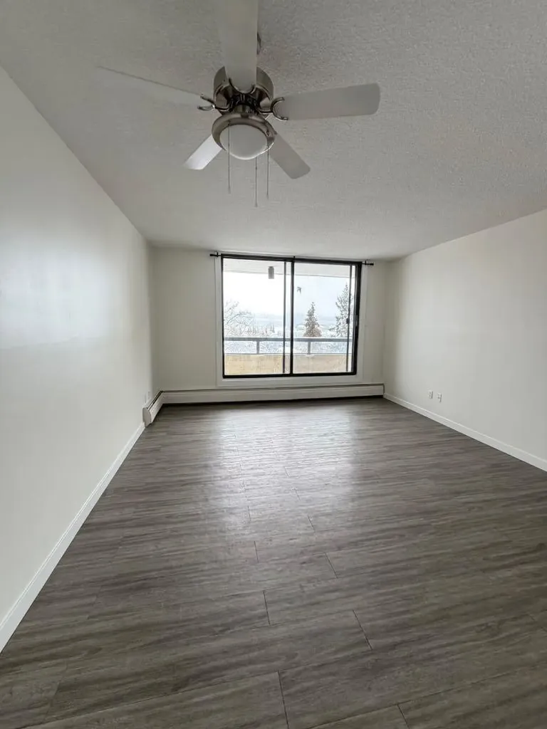 13221 Macdonald Drive Fort Mcmurray AB T9H4H2