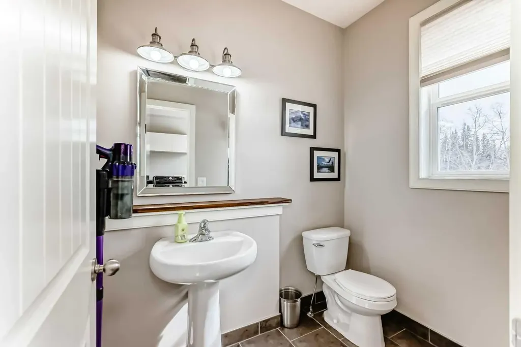 298034 218 Street W Rural Foothills County AB T1S 2Y6