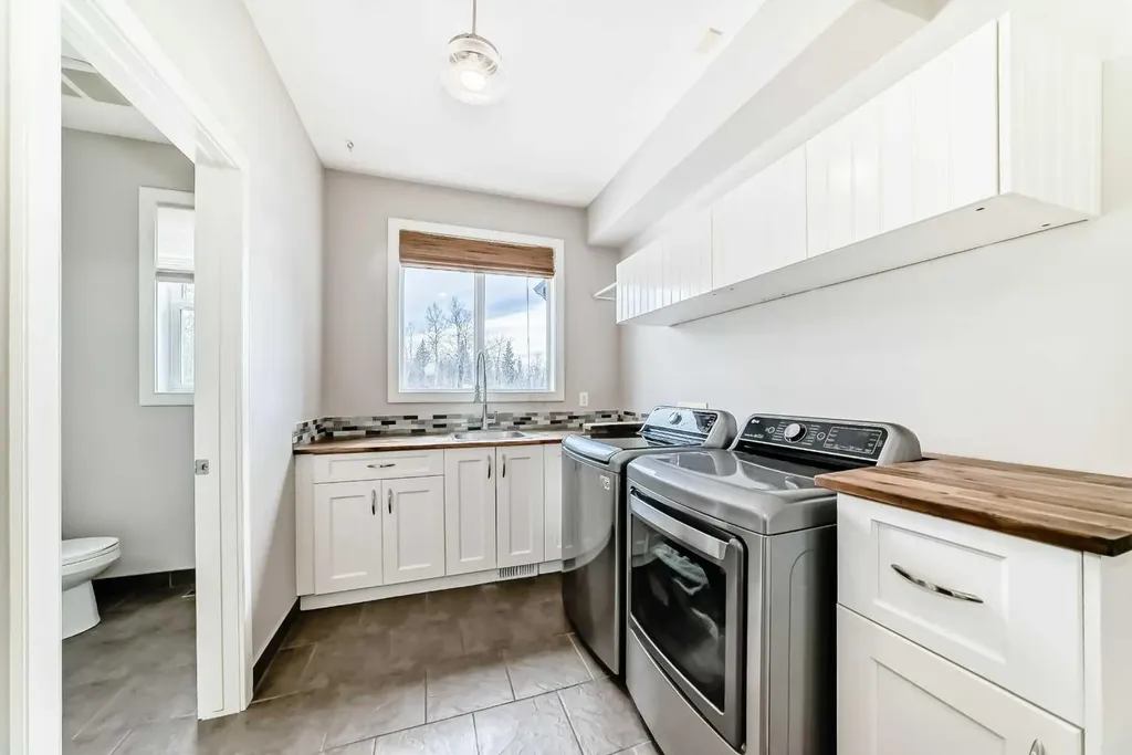 298034 218 Street W Rural Foothills County AB T1S 2Y6