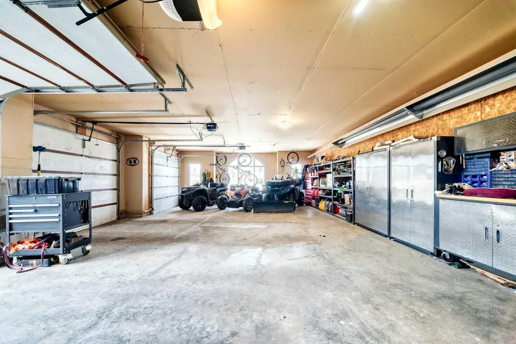298034 218 Street W Rural Foothills County AB T1S 2Y6