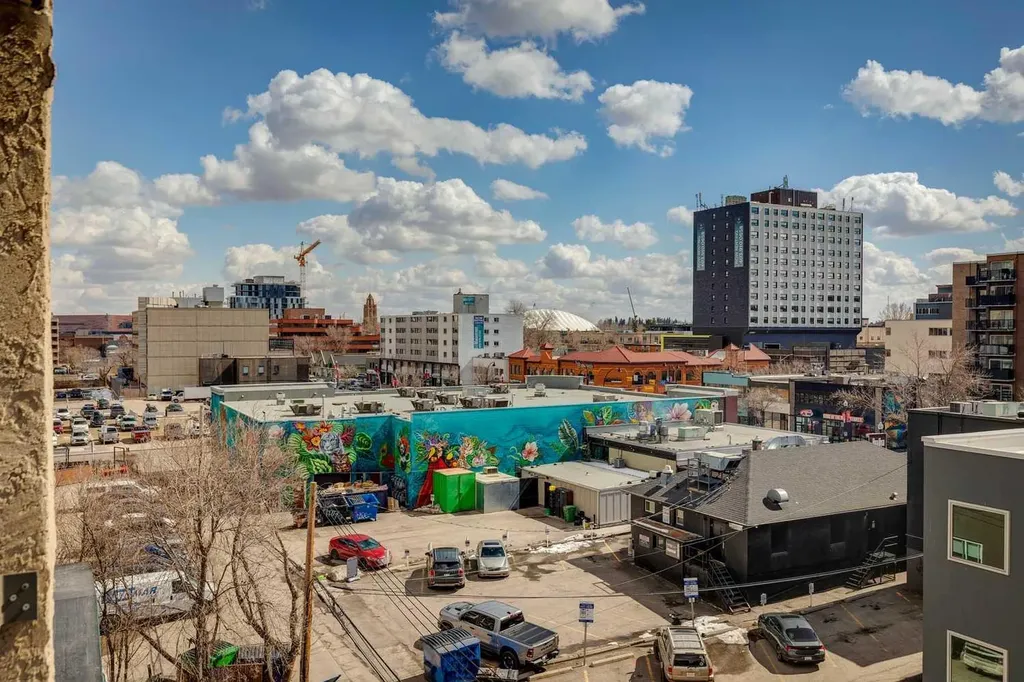 523 15 Avenue SW Calgary AB T2R 0R3