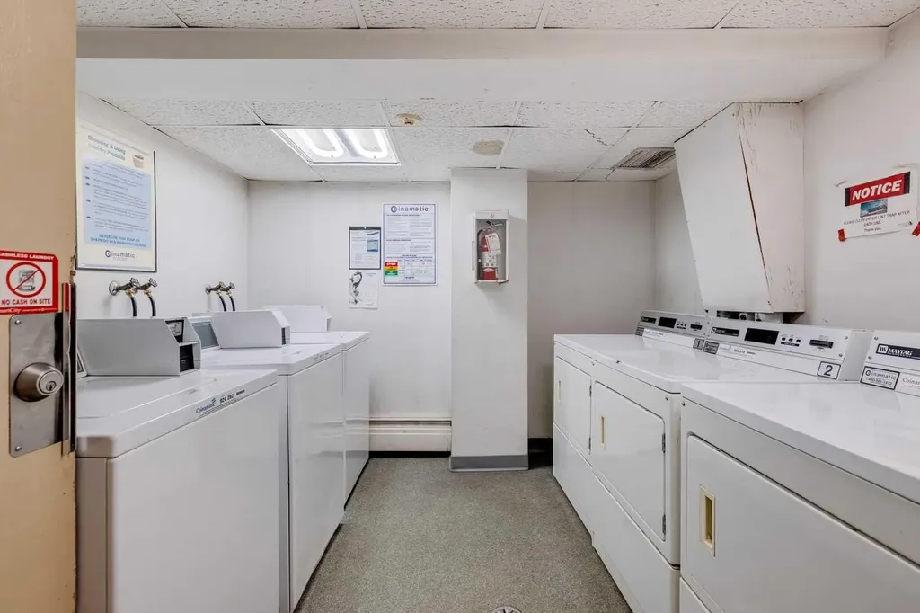 523 15 Avenue SW Calgary AB T2R 0R3