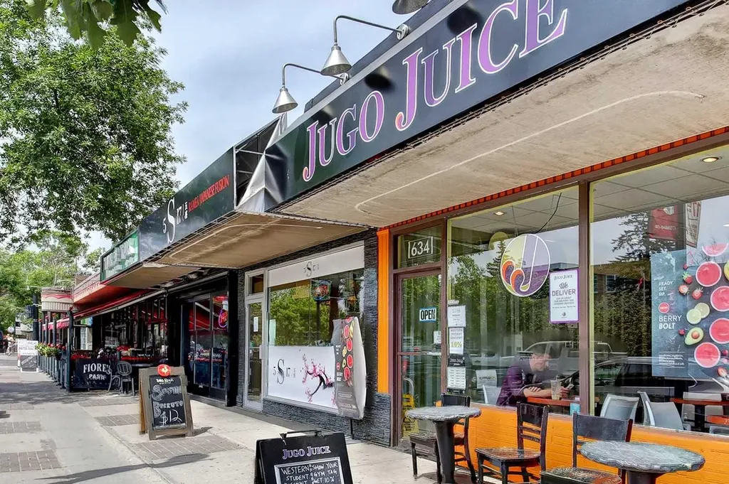 523 15 Avenue SW Calgary AB T2R 0R3