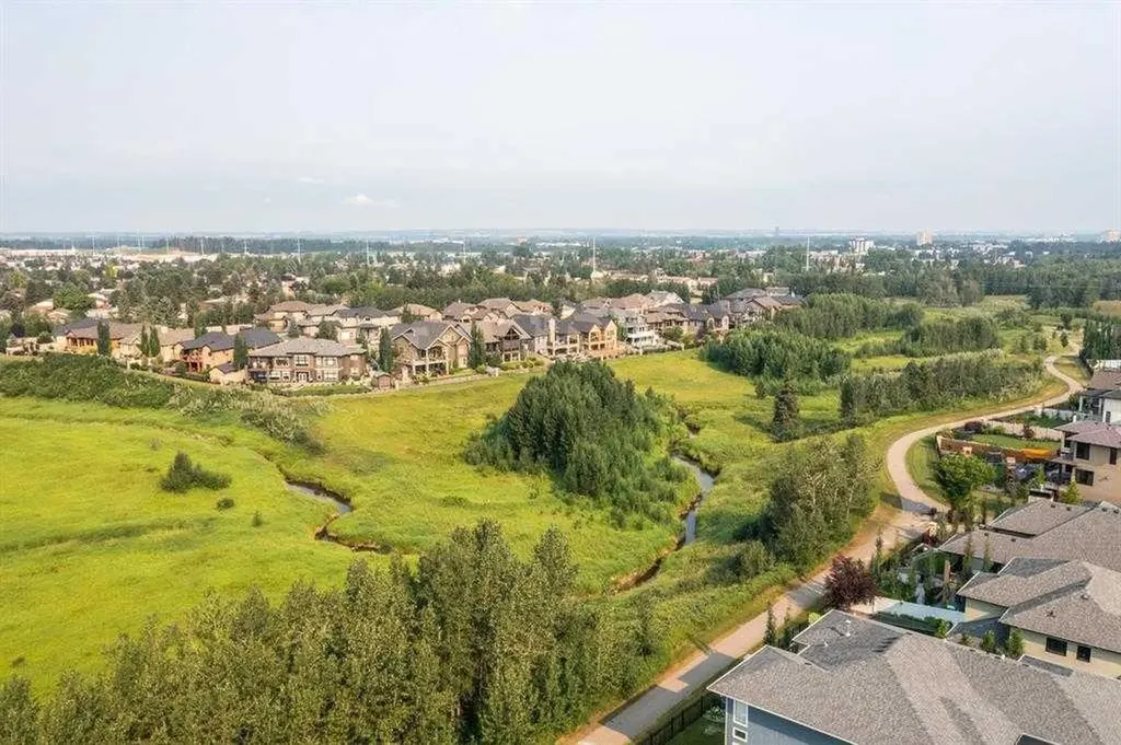 24 Sawyer Close Red Deer AB T4R 0M5