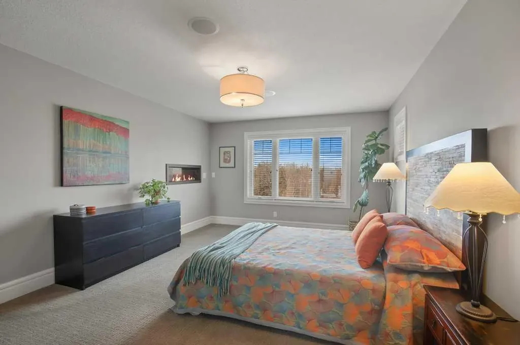 24 Sawyer Close Red Deer AB T4R 0M5