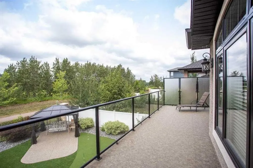 24 Sawyer Close Red Deer AB T4R 0M5