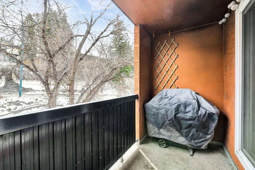 930 Royal Avenue SW Calgary AB T2T 0L5
