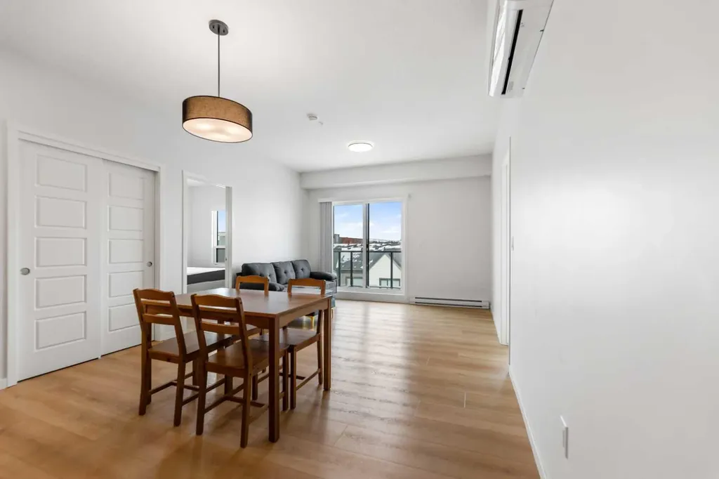 20295 Seton Way SE Calgary AB T3M3Y7
