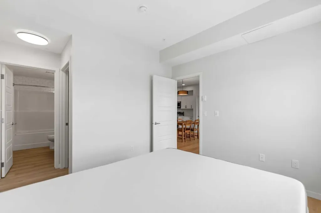 20295 Seton Way SE Calgary AB T3M3Y7